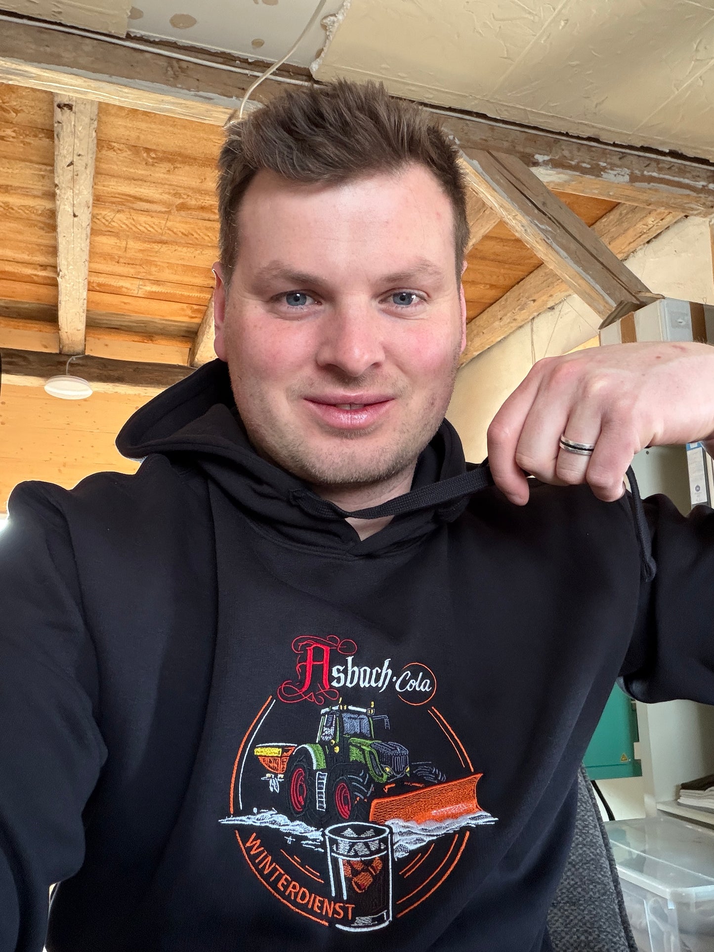 Hoodie ASBACHCOLAWINTERDIENST